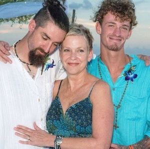 Meet your Posher, Beverly